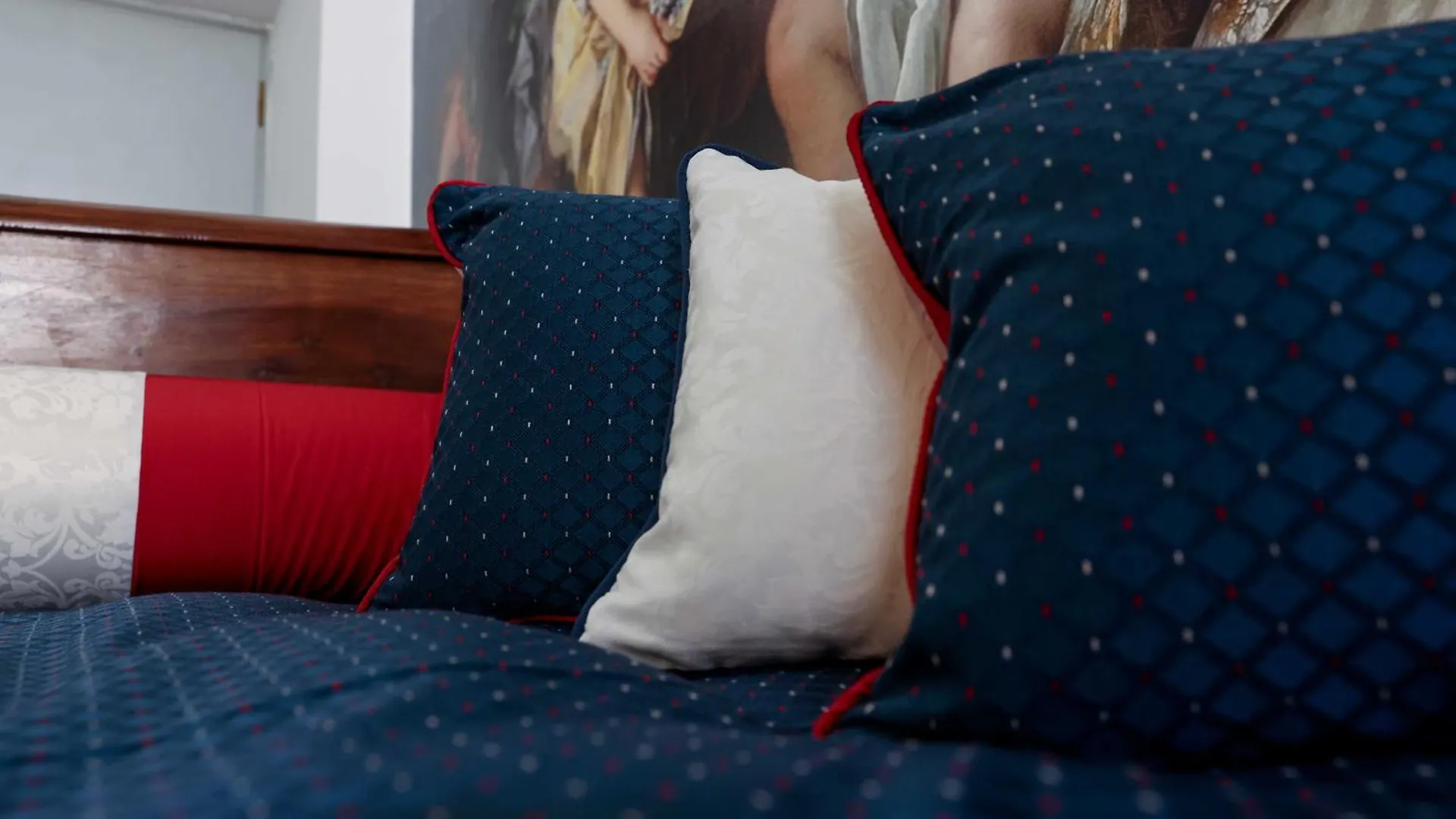 Bohemian Apartment - Heart Of Como